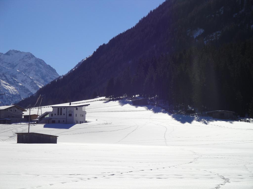 Apart Alpinea Sankt Leonhard im Pitztal Eksteriør billede